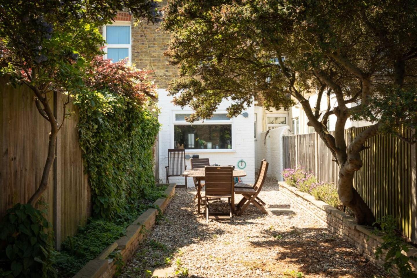 Eden Cottage วิทสเตเบิล ภายนอก รูปภาพ